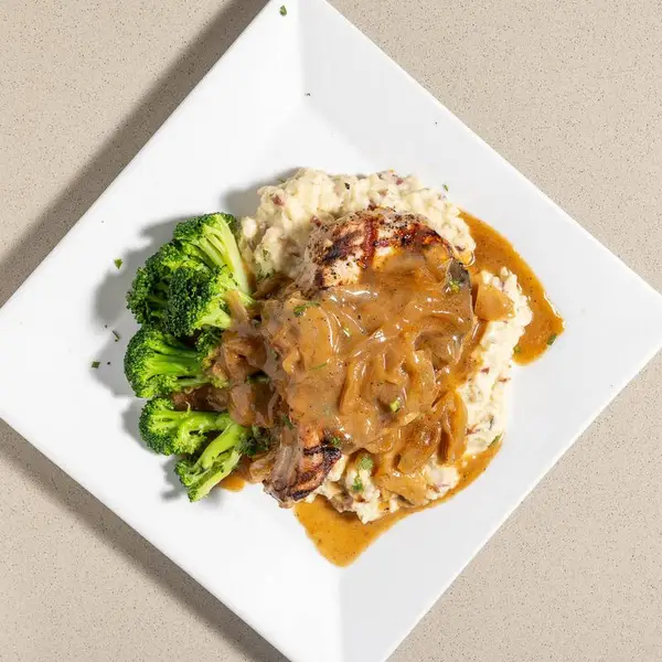 Filet mignon with mushroom brandy sauce