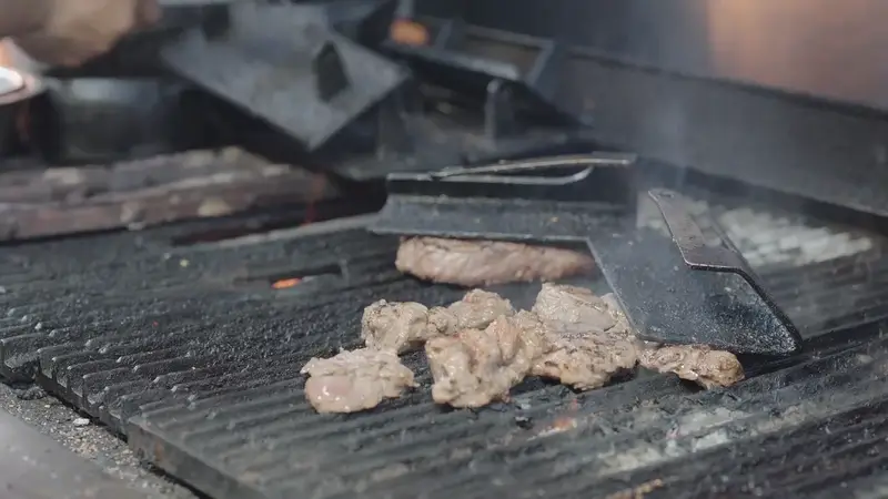 Steak tips on the grill